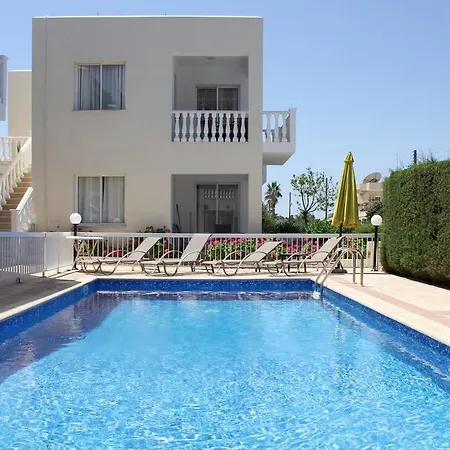 Constantia Gardens *