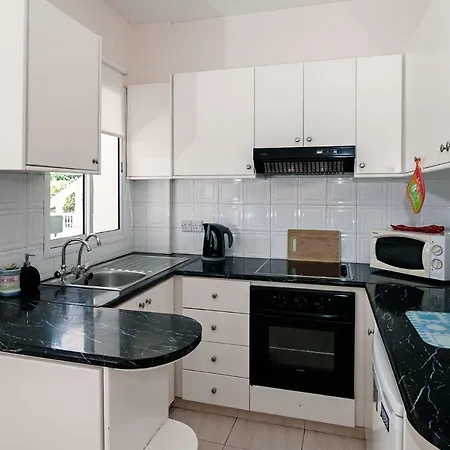 Constantia Gardens Apartman Paphos