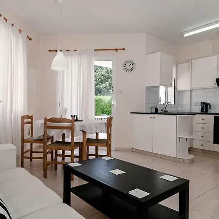 Constantia Gardens *