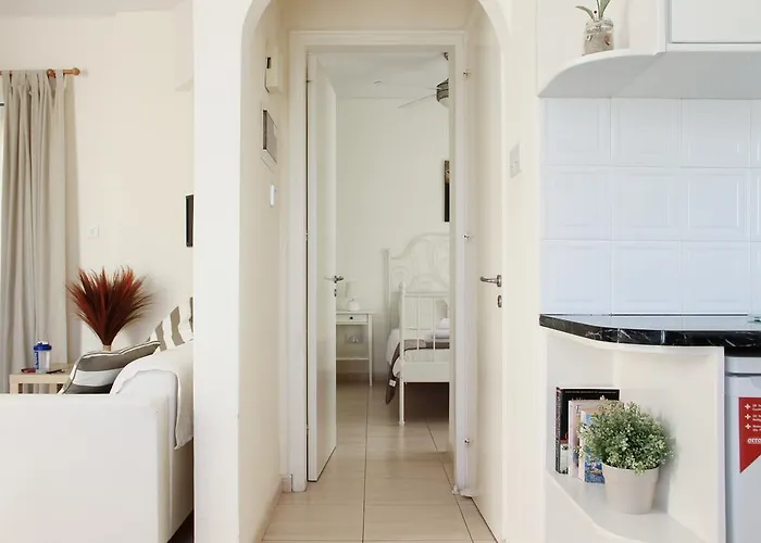 Constantia Gardens Apartment *