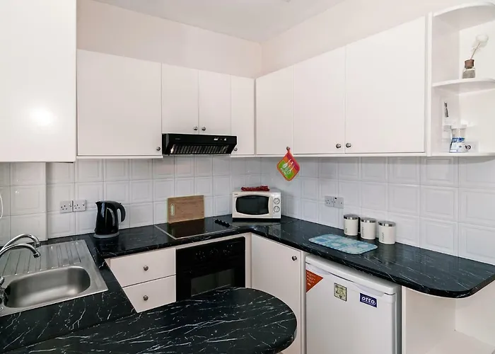 Constantia Gardens Apartment *